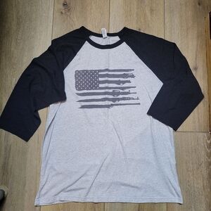 Bella Canvas Black and Gray Men's 3/4 Sleeve Tee Size L